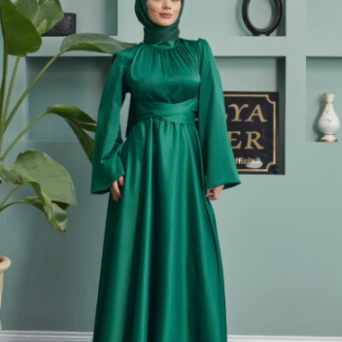 robe longue soirée satin Kobe avec ceinture face 2