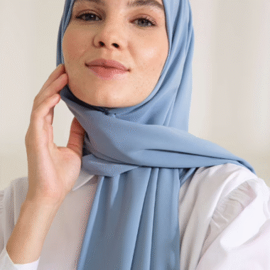 Hijab Soie Medina Bleu Ciel – Maison Haya