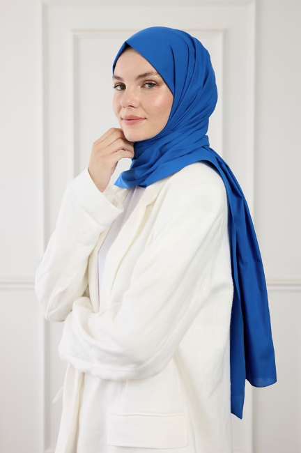Hijab Coton Pur Bleu Roi – Maison Haya